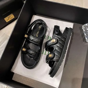 Sandals Women Designers Soft Bottom Summer Platform Sandalias Mujer Elegant Shoes (Size Size Guide)