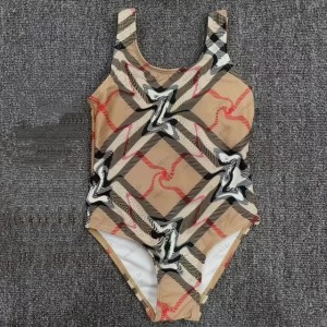 Girls One Peice Swimsuits Boys Beach Shorts Kids Summer Swimwear Fashion Designer Baby Luxury Bikinis Classic Bathing Suits Childrens Swim Suits CXD240797F8