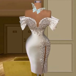Sexy Pleats Off The Shoulder Pearls Wedding Dresses Beading Short Bridal Gowns Backless Custom Made Plus Size Robe De Mariee (Size Size Guide)