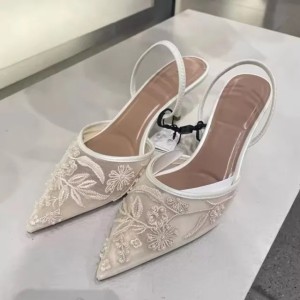 Brand Designer White Women Pumps Mesh Embroidered Flowers Back Strap Sexy Slingback High Heels Dress Wedding Party Shoes for Ladies Pointed Toe Lace Pumps LG0044