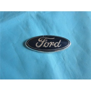 Front bumper radiator grille emblem for Ford Fiesta 2010-CAT CL/B6 2008 2009-12 Badge 8U5A 19H250 AB