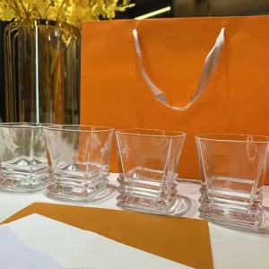 Designer Whiskey Glass Home Creative Glass Square Wine Cup Transparent Crystal Wine Cup Bar Beer Cup 4 pcs/set with gift box X250107