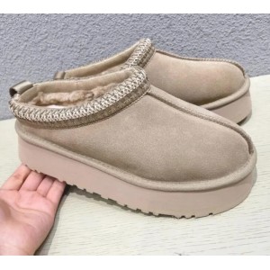 Man Women Tazz platform slippers snow boots keep warm boot Sheepskin Plush casual boots with box card dustbags With antelope reindeer color Beautiful Christmas (Size Size Guide)