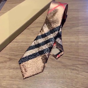 Men's Designer Silk Necktie For Men Bow Ties Mens Business Silk Ties Neckwear Wedding Luxury Tie With Gift Box