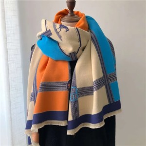 Scarves Designer Warm Scarf camellia Autumn Winter New Color Block Tassel Scarf for Women Thickened Shawl Fashion
