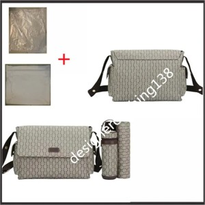 Designer diaper bag High Quality waterproof Mom Bag 3 sets diaper bag Baby Baby Zipper Brown plaid print Fashion a22