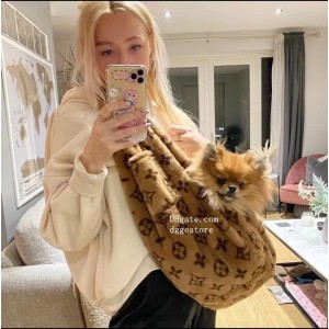 Buyers' PicksDesigner Dog Carrier Sling, Soft Plush Pets Sling Carriers for 0-15 lbs, Hands Free Puppy Carrier, Crossbody Kitten Carrier for Travel, Storage Pocket, Tote Design Brown 16 (Pink)