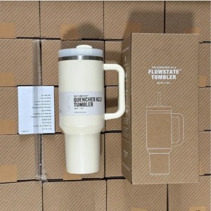 Stan 2nd Generation 40oz 304 Stainless Steel Car Thermos Cup Straw Cup Handle Cup Designer Cup With Box Bulk purchase link