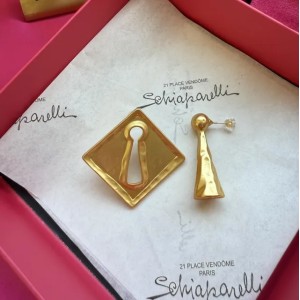 New Designed women earrings Classic Keyhole Series Key hole Earring Ear studs Designer Jewelry Schiaparelli-R10067