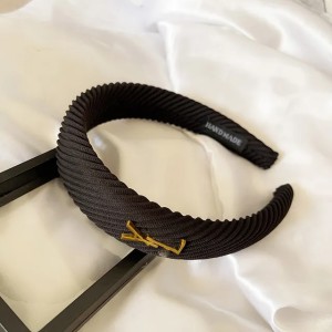 Luxury Designer Hand Knitting Headbands Hair Bands for Women Elastic Letter Headband PU Leather 20style Metal Sports Fitness Headband Head Wrap Jewelry