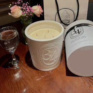 Designer Soy Scented Candle Aroma Bedroom Living Room Indoor Atmosphere Fragrance for Removing Odor Night Romantic Fragrant 1500g z250417 L250813