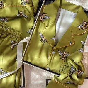 Buyers' PicksWomens Pajama Set Spring Autumn 2 Piece Pyjama Bee Print Pocket Faux Silk Satin Sleepwear Long Sleeve Pijama Mujer Pjs HomewearY250922