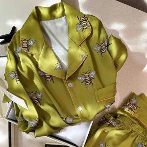 Womens Pajama Set Spring Autumn 2 Piece Pyjama Bee Print Pocket Faux Silk Satin Sleepwear Long Sleeve Pijama Mujer Pjs Homewear1 D251020