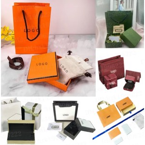 Jewelry rings, necklaces, earrings, brooches and other jewelry, Jewelry Boxes, luxury jewelry gift box packaging, classic gift packaging,various brand gift box sets