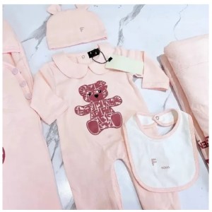 Baby romper Baby girl Designer newborn set Alphabet Print Clothing Crawl suit romper Children's three-piece set