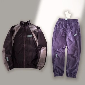 Trendy Windproof Coat with Robust Construction Perfect for Casual Outings (Size Size Guide)