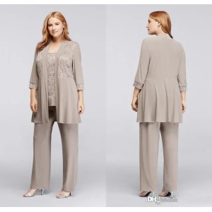 2018 Grey Chiffon Mother Of The Bride Suits Pants Jacket Long Sleeves Three Pieces Plus Size Lace Appliques Ankle-Length Mothers Suits