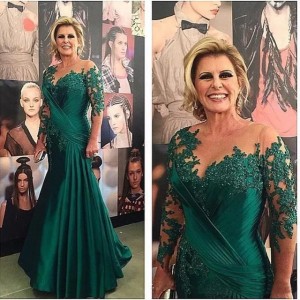 Buyers' Picks2021 Dark Green Mother of the Bride Dresses Mermaid Scoop Lace Crystal Pleat Plus Size Ladies Suits for Weddings mother off the groom dresses (Size Size Guide)