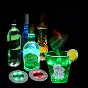 LED Coaster Lighting Coasters 6cm 4-6 LEDs Light Bottles Glorifier LEDs Stickers Coastery Drinks Flash Lights Up Cups Perfect Party Weeding Bar usalight