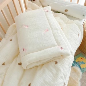 Muslin born Swaddle Wrap Korean Bear Bunny Warm Baby Quilt for Crib Pure Cotton Kids Bedding Accessories 1X1.2M 240627