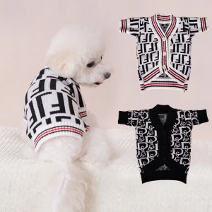 Pet Clothes Warm Winter Medium Small Dog Knitted Sweater Luxury Designer Cardigan Jewelry Decoration Kitten Puppy Coat Poodle (As pic)